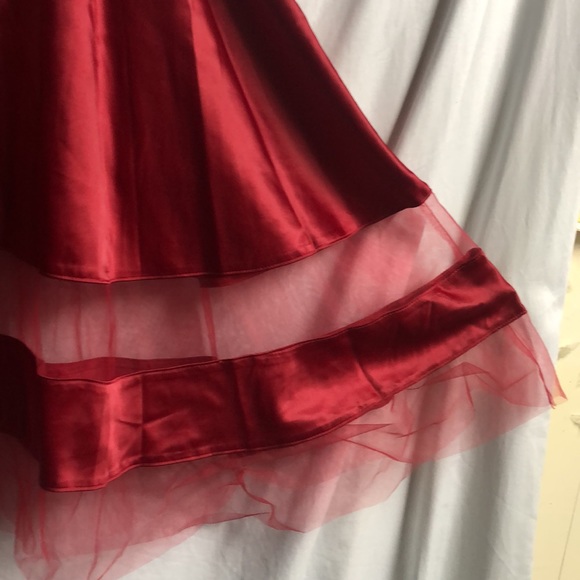 Red sheer Pin up style tulle polyester skirt good condition med - Picture 5 of 15